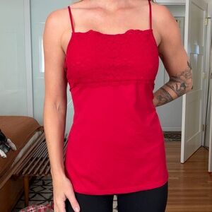 Boutique Essentials red lace cami tank top